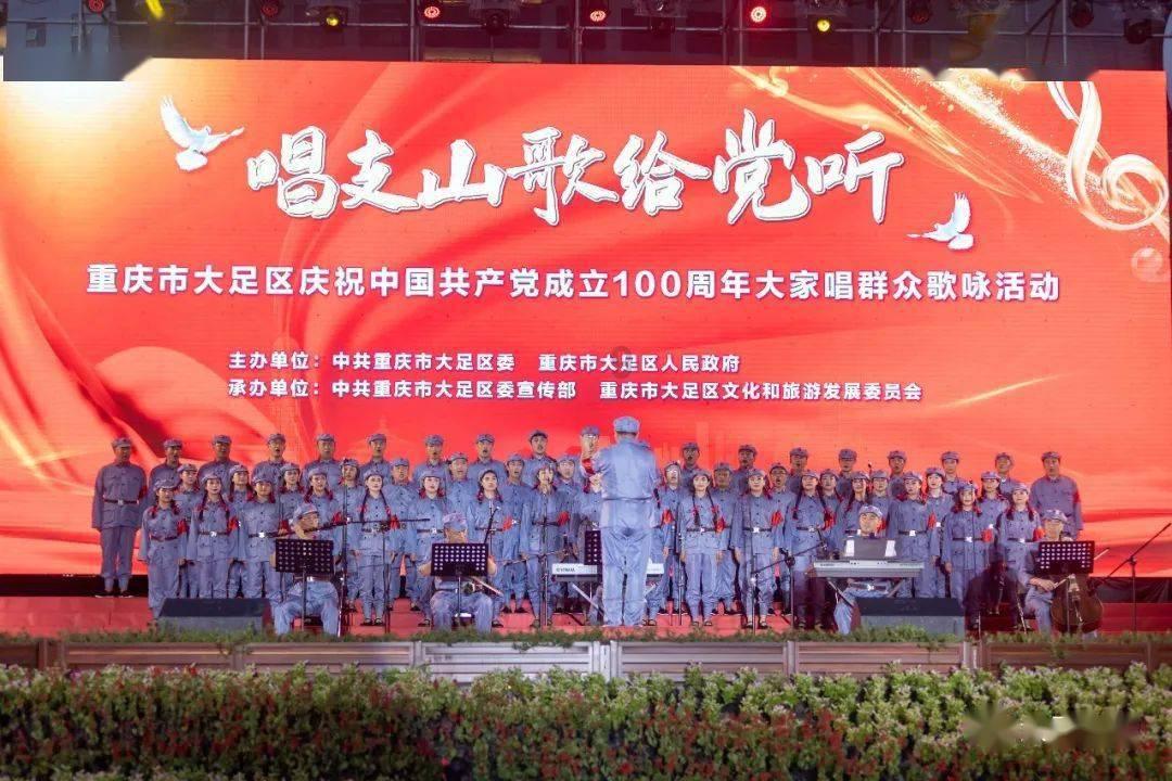 请问图片的画师是谁，或者图片id？